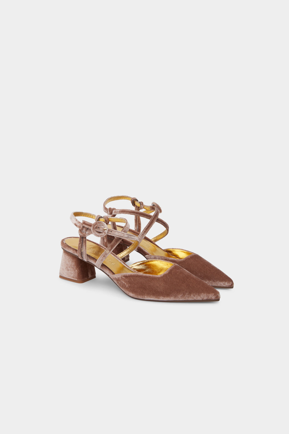 Amber Arcilla Low