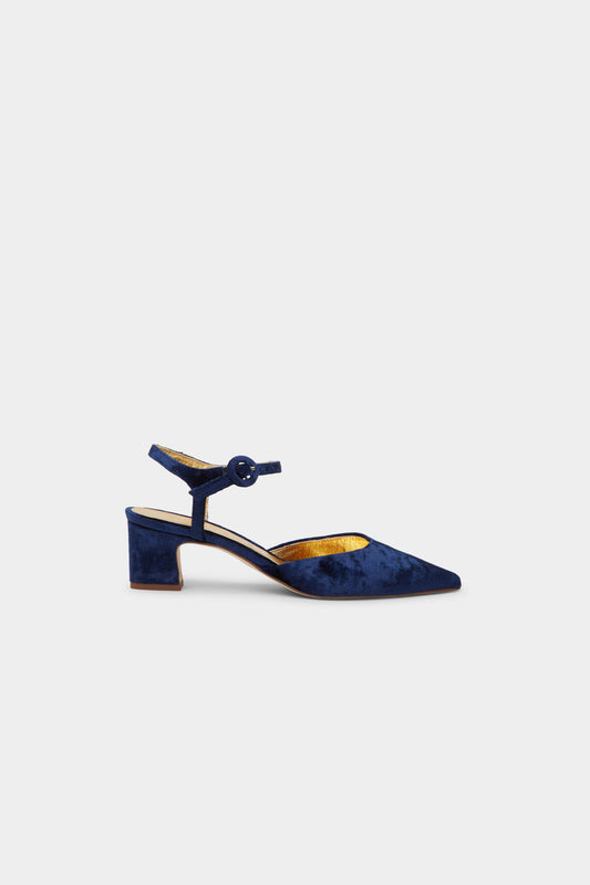 Carmen Navy Low
