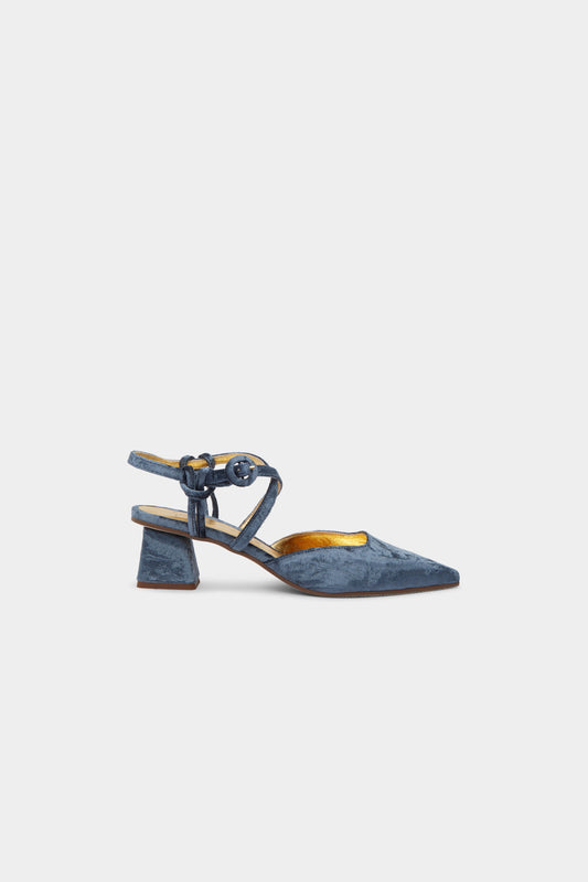 Amber Grey Velvet Low