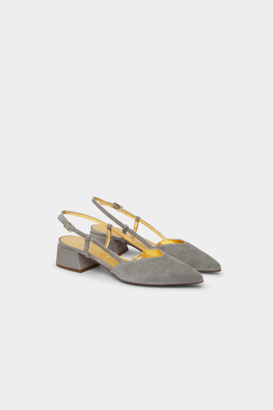 Daila Grey