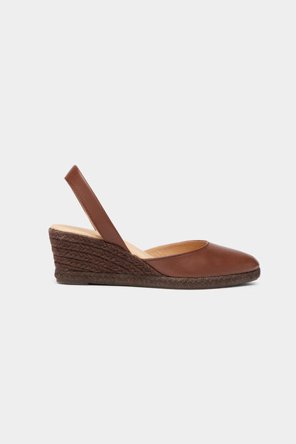 Victoria Brandy Low