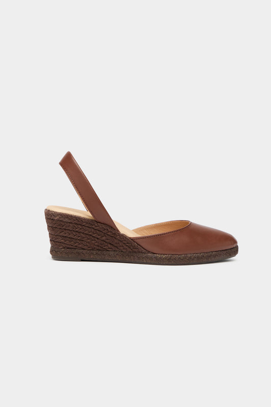 Victoria Brandy Low