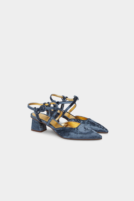 Amber Grey Velvet Low