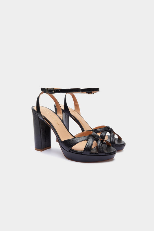 Aura Black